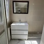 Apartment Gabiro Bondy