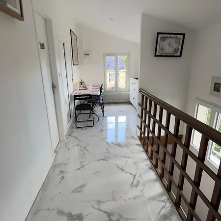 Apartment Gabiro Bondy